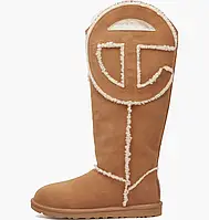 Urbanshop com ua Чоботи жіночі UGG X Telfar Tall Boot Brown 1155870-CHE РОЗМІРИ ЗАПИТУЙТЕ