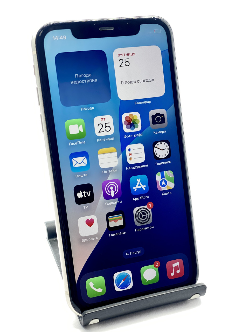 Смартфон iPhone 11 4/64 GB, білий, стан задовільний, б/в