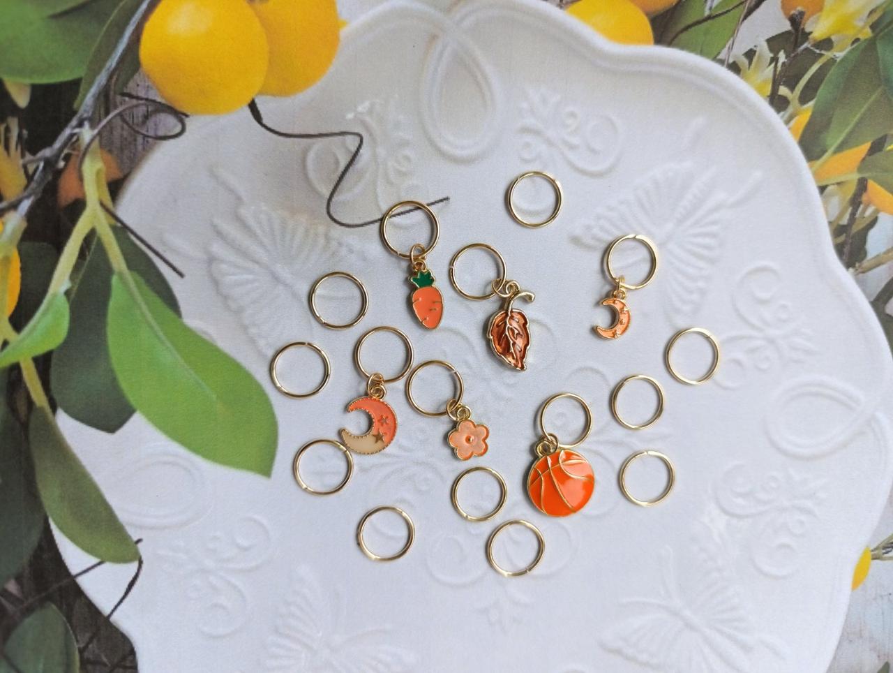 Набір прикрас для волосся 16шт №55: пірсинг для волосся з підвісками, золотисті підвіски з емалью., фото 1