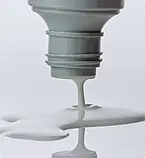 Глазурована молочна есенція для інтенсивного зволоження шкіри Rhode Glazing Milk 140 ml, фото 4