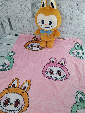 М'яка іграшка з пледом усередині Лабубу з бантиком помаранчевий 50 см, фото 3