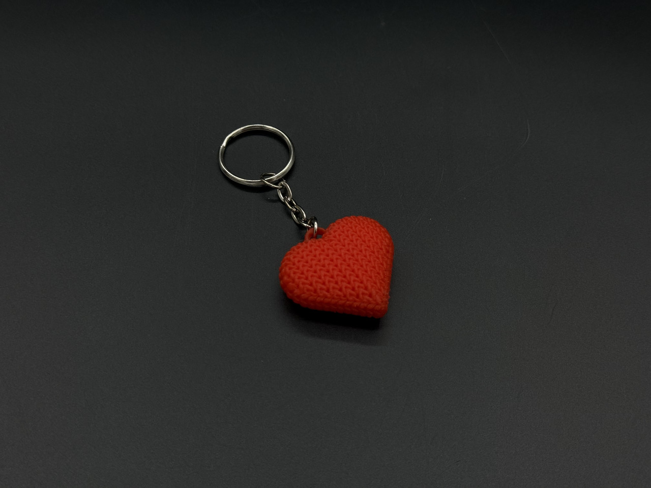 Брелок-підвіска для ключів сумки рюкзака 3D Серце червоне. 36х34х14мм, фото 1