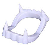 Щелепи Вампіра пластик