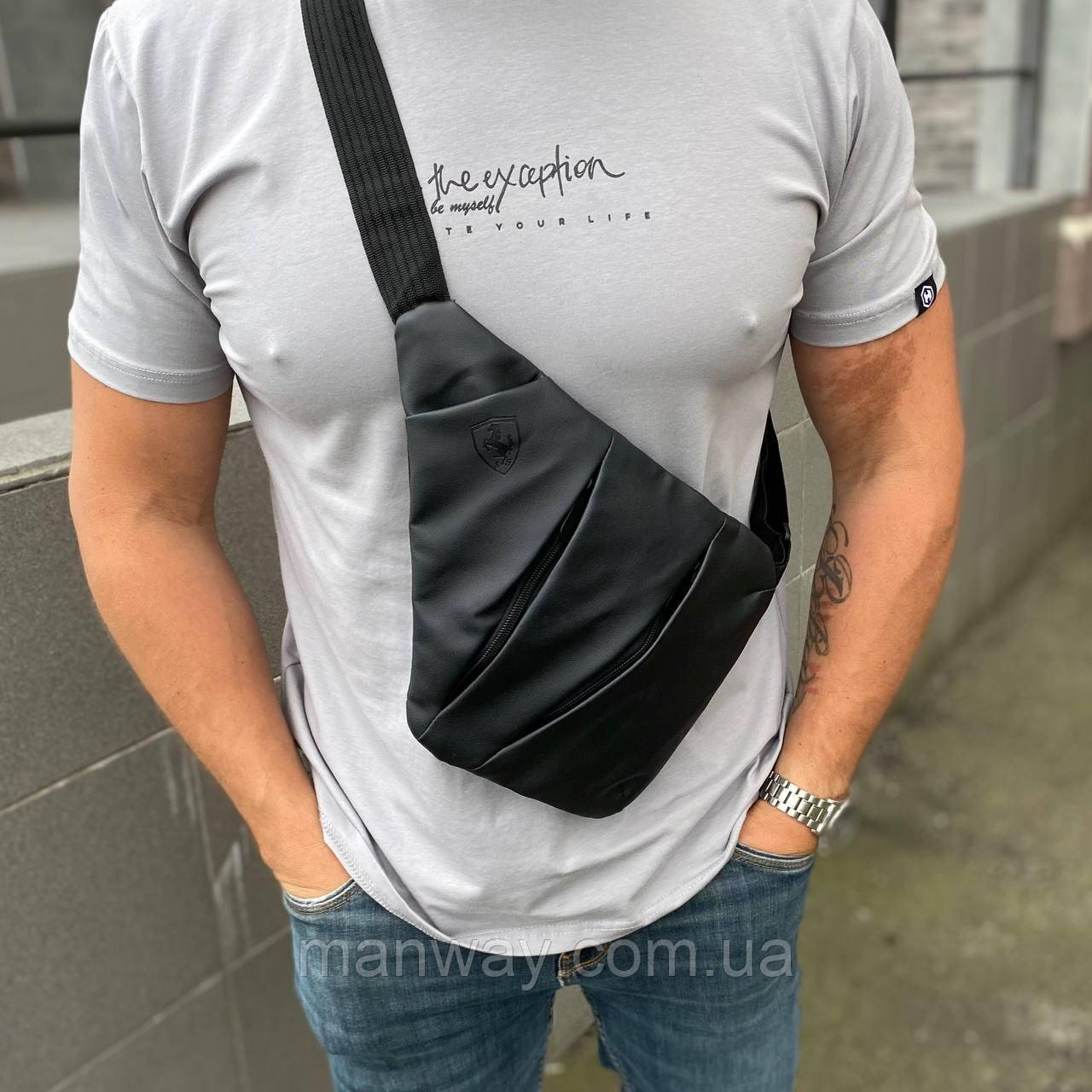 Нагрудна чоловіча сумка-слінг через плече чорна екошкіра крос-боді