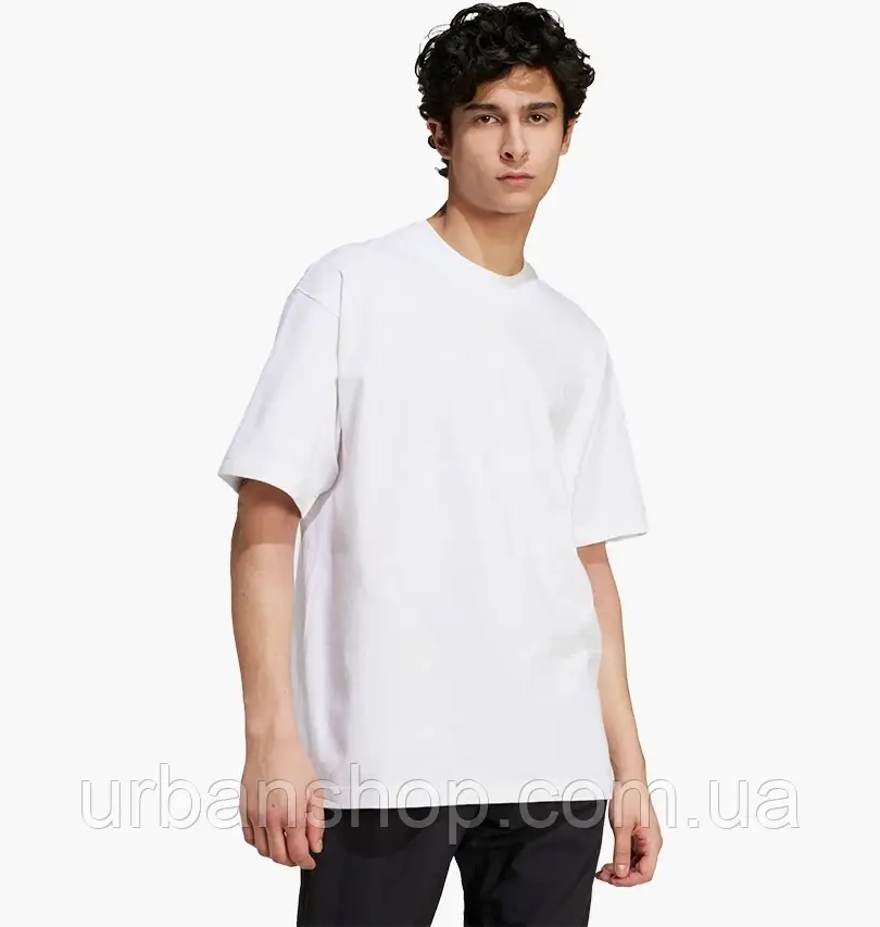 Urbanshop com ua Футболка чоловіча Adidas Premium Essentials T-Shirt White IY2252 РОЗМІРИ ЗАПИТУЙТЕ
