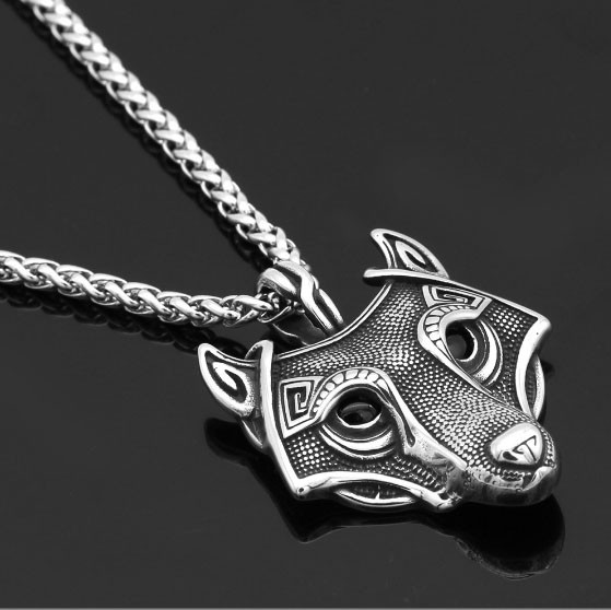 Кулон Вовк білий