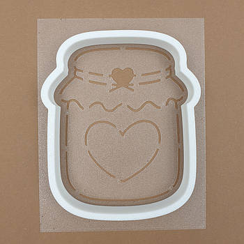 Набір вирубування з трафаретом Баночка із сердечками 10.7 см