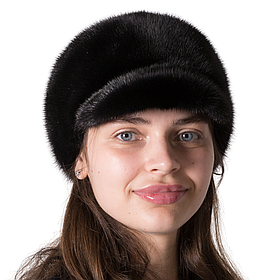 Жіноча хутряна шапка із цільного хутра норки "Жокейка"
