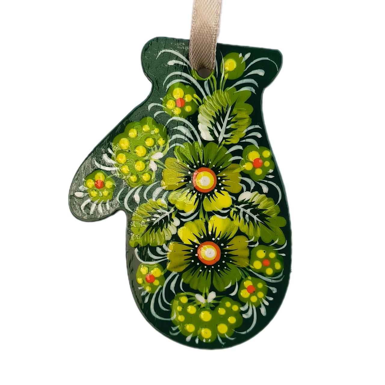 Фанерна підвіска "Рукавичка, зелена" 6,5*8,5 см., з петриківським розписом, ручної роботи.
