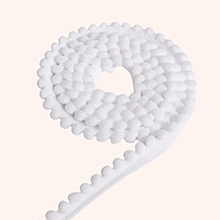 Тасьма з помпонами