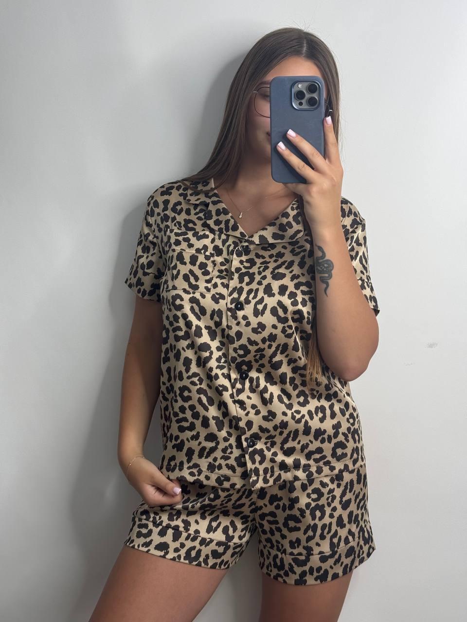 Піжама жіноча ШОВК ЛЕОПАРД ЗОЛОТИЙ сорочка+шорти сатин 052/21, фото 1