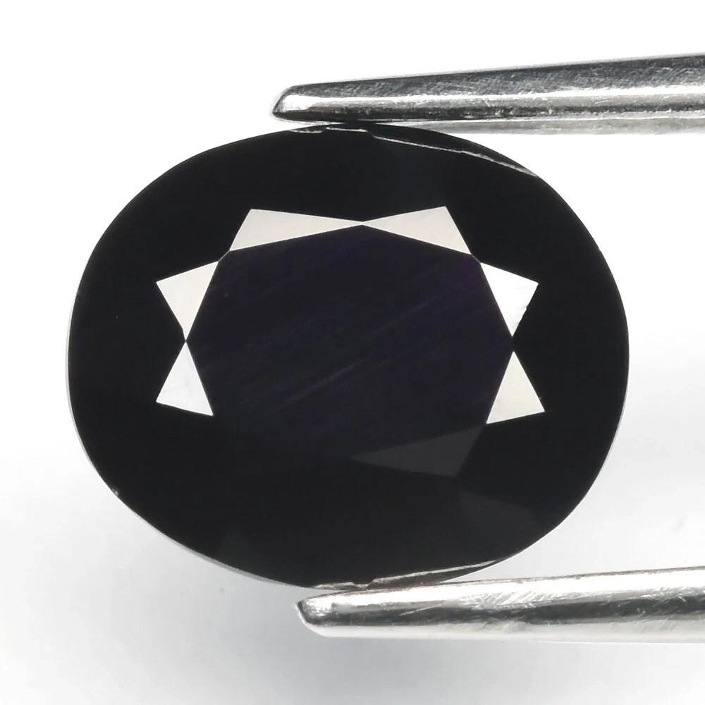 1.89 кт. Природний темно-пурпурний шпінель