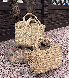 Плетена сумка для квітів