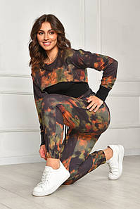 Спортивний костюм жіночий трійка чорного кольору з принтом 204497P