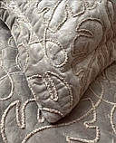 Велюрове покривало 230х250см. з наволочками 50х70см. Стильне покривало на ліжко з вишивкою євро розмір, фото 3