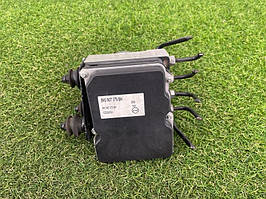 Блок AUDI A4 B8 2.0 2012 (б/у)