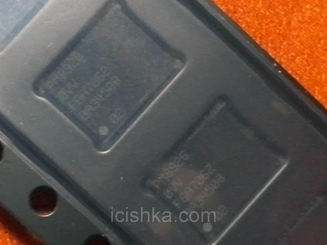 Qualcomm PM8926 BGA - контролер живлення Samsung G7102