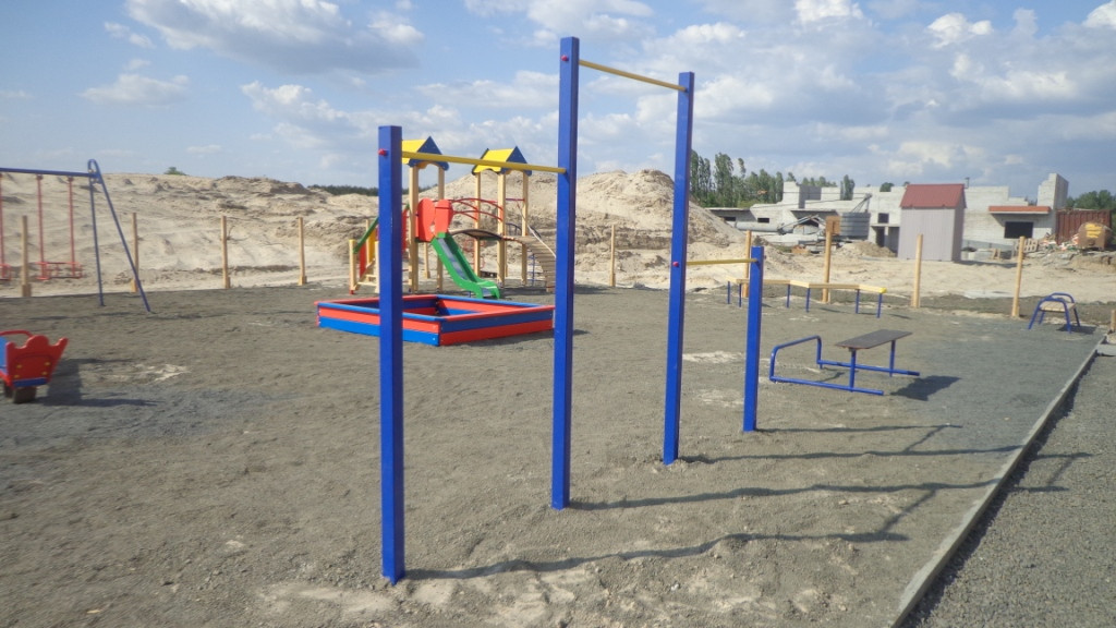 Вуличний турник потрійний спортивний комплекс KID610