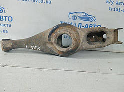 Важіль задньої підвіски нижній поперечний (під пружину) Mitsubishi Pajero Wagon 4 3.2 ДИЗЕЛЬ (б/у)