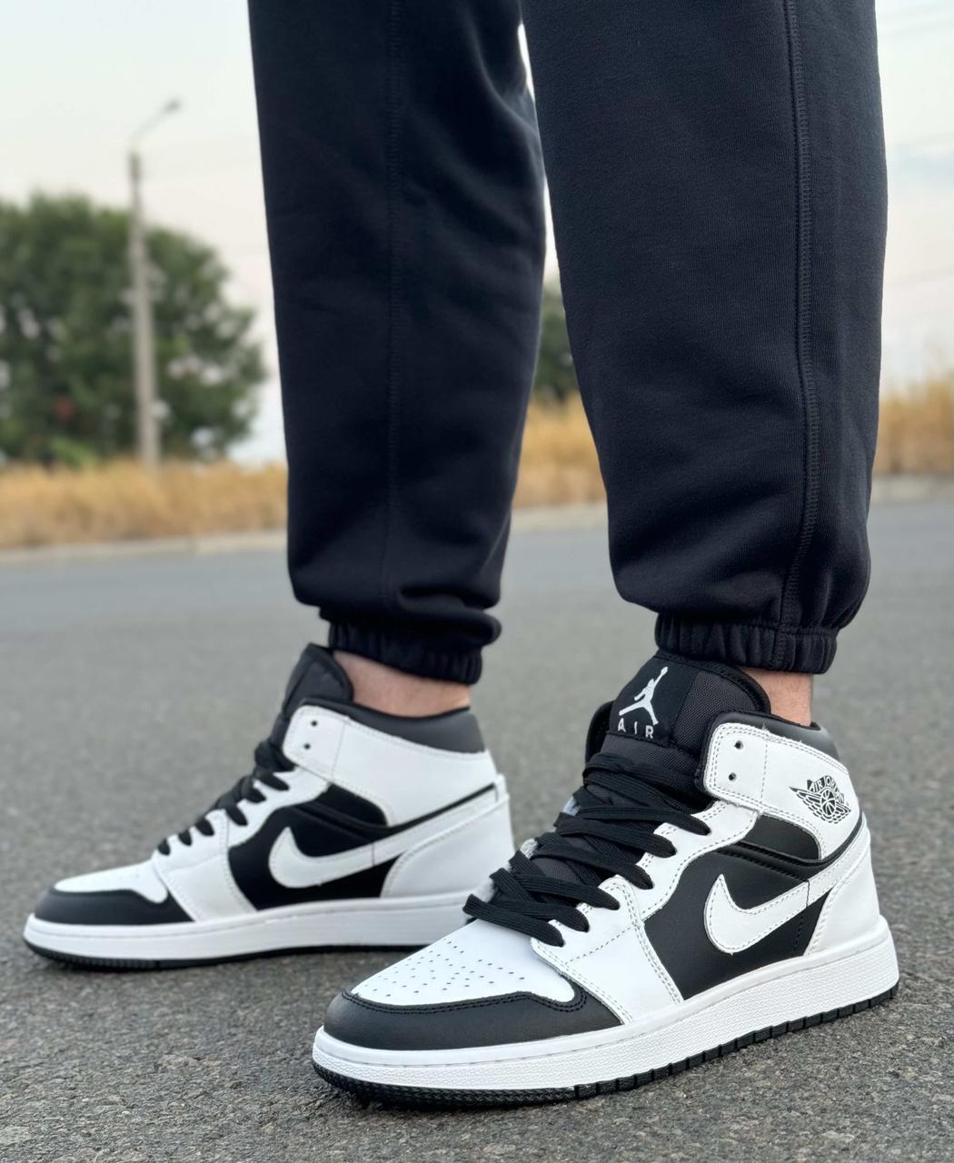 Кросівки чоловічі " ШКІРА" 8 пар у ящику білого кольору 41-45, фото 1