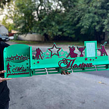 Поличка танці. Медальниця танці. Холдер для медалей з танців. Тримач для медалей. Медальниця для танців з імям дитини