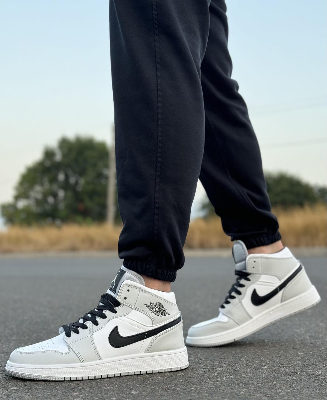 Кросівки чоловічі " ШКІРА" 8 пар у ящику білого кольору 41-45, фото 1