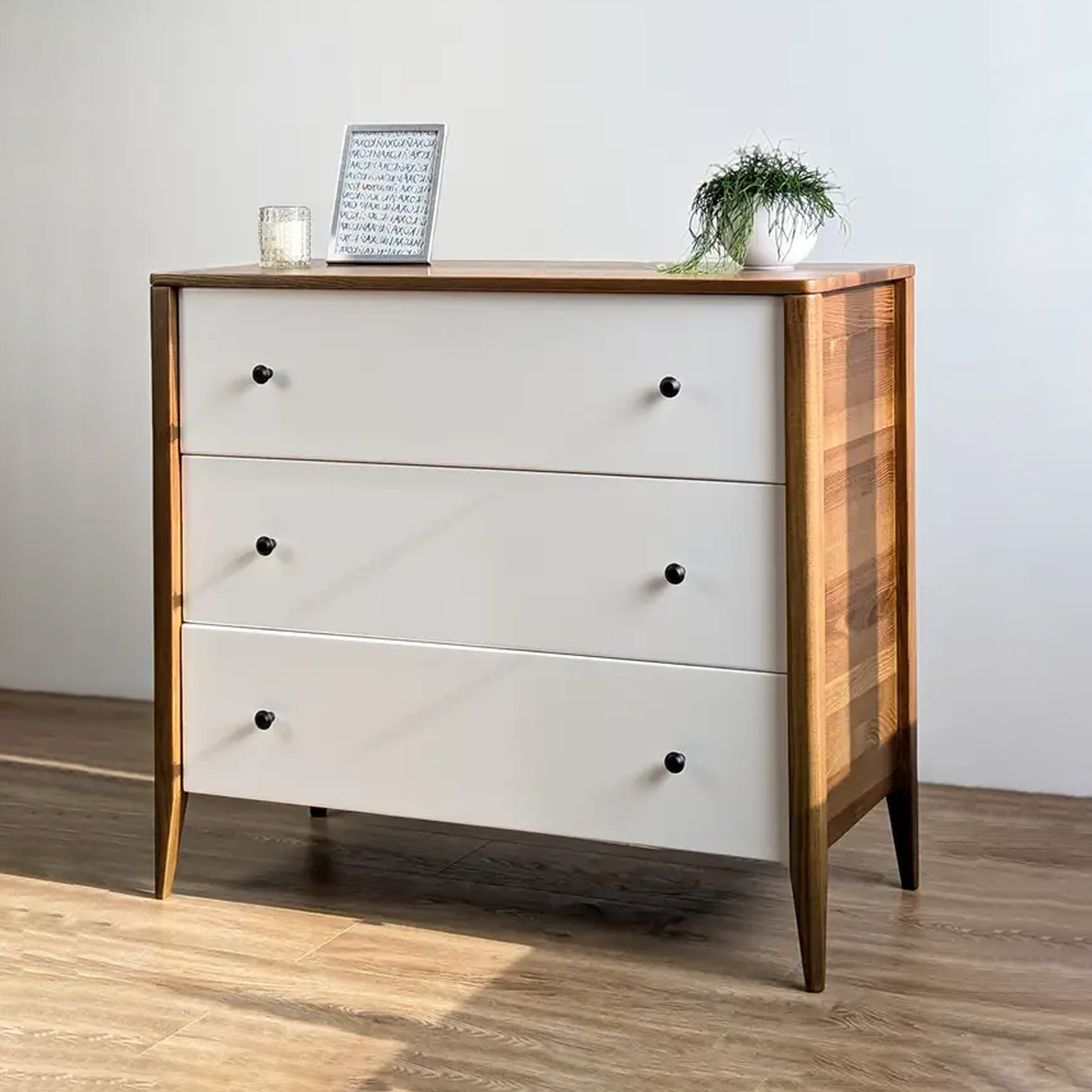 Дерев'яний комод "Хюгге" на три шухляди, фото 1