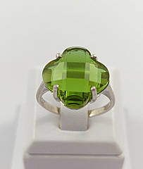 Срібна каблучка з султанітом "Конюшина" 19 розмір ККЛВ/б-слт