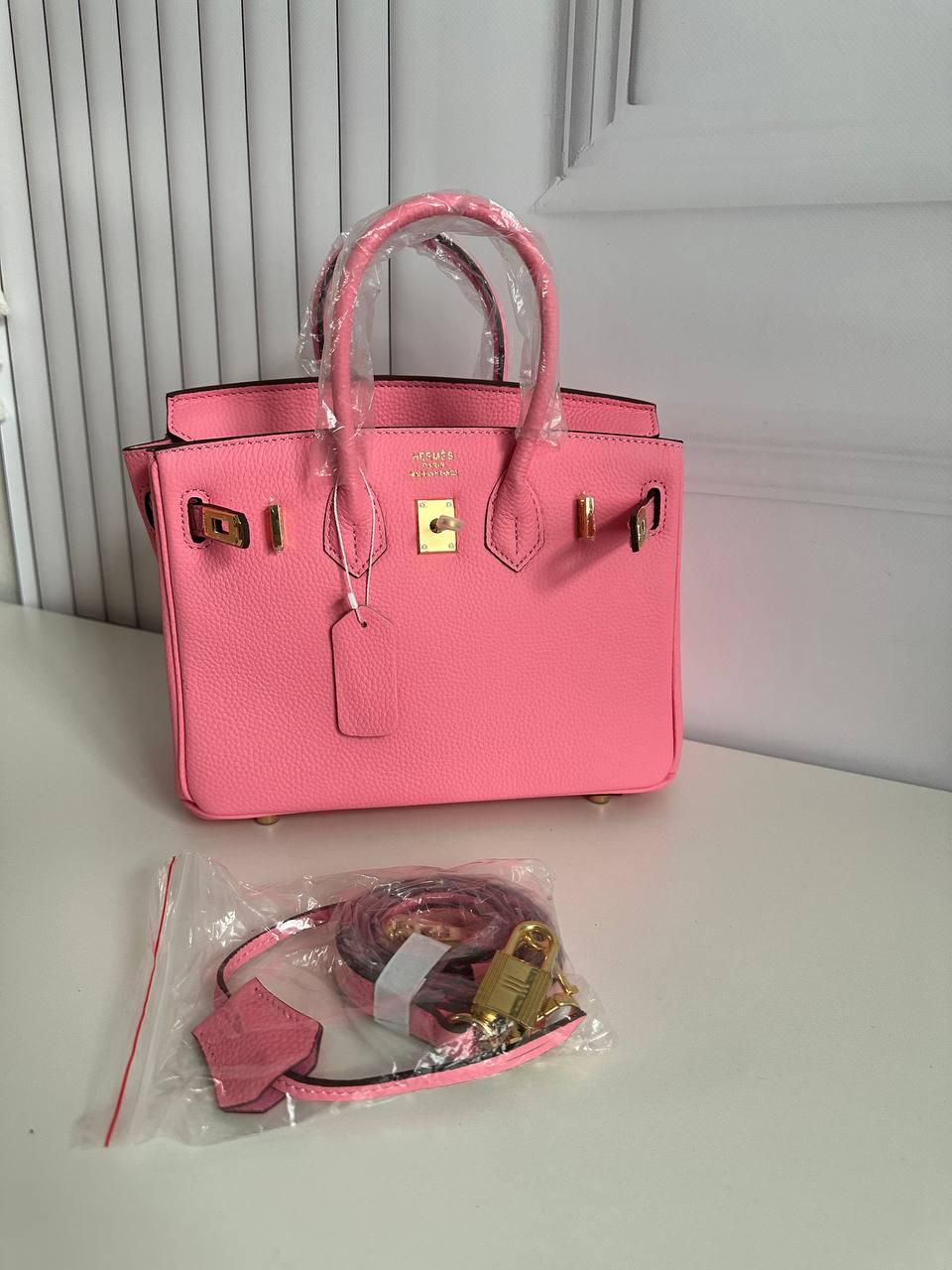 Pink, фото 1