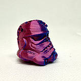 Череп у шоломі штурмовика – 3D-друкований брелок з двоколірного пластику, фото 4