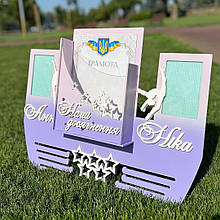 Медальниця з гімнастики для двох спортсменів. Холдер для гімнастки. Поличка для кубків