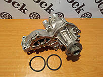 Помпа з корпусом для Фольксваген Пассат Б3 Б4 Гольф3 Венто Транспортер Т4 Ауді 1.6 2.0