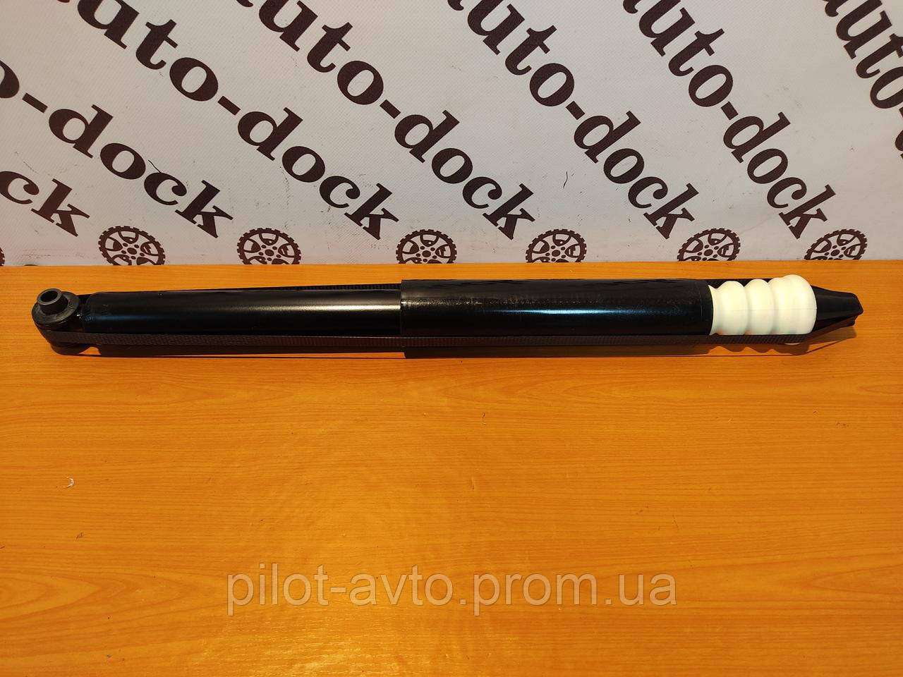 Амортизатор задній для Мазда 5