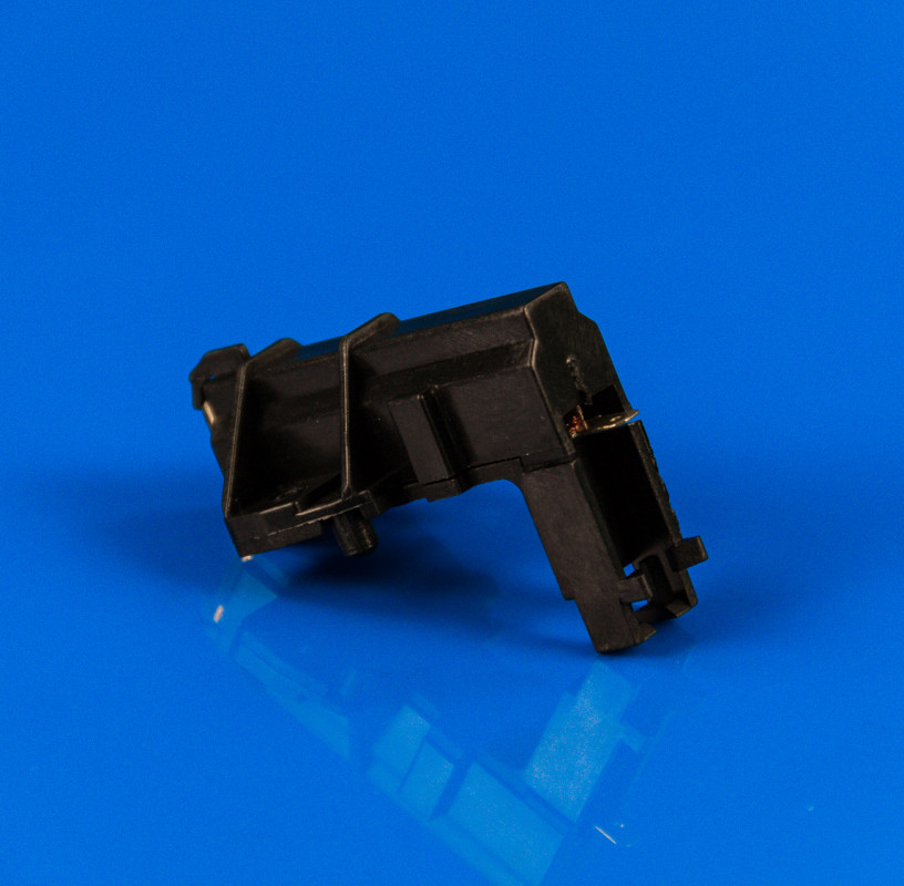 Щітки вугільні 5х13,5х32 зі щіткотримачем