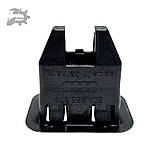 Кліпса направляюча кріплення заднього сидіння A1 Audi 80A886373, фото 3