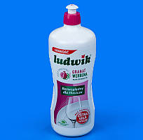 Засіб для миття посуду Ludwik Гранат 900 мл Хімія