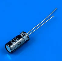 Полярний конденсатор 3,3 мкФ 50 В (радіодеталь)