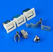 Гачок дверний для сушильної машини Whirlpool 481946698658