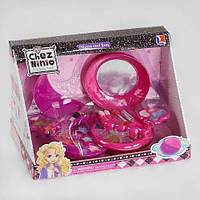 Набір дитячої косметики -2 види тіней, блиск для губ, помада, кисті, в коробці (77012)