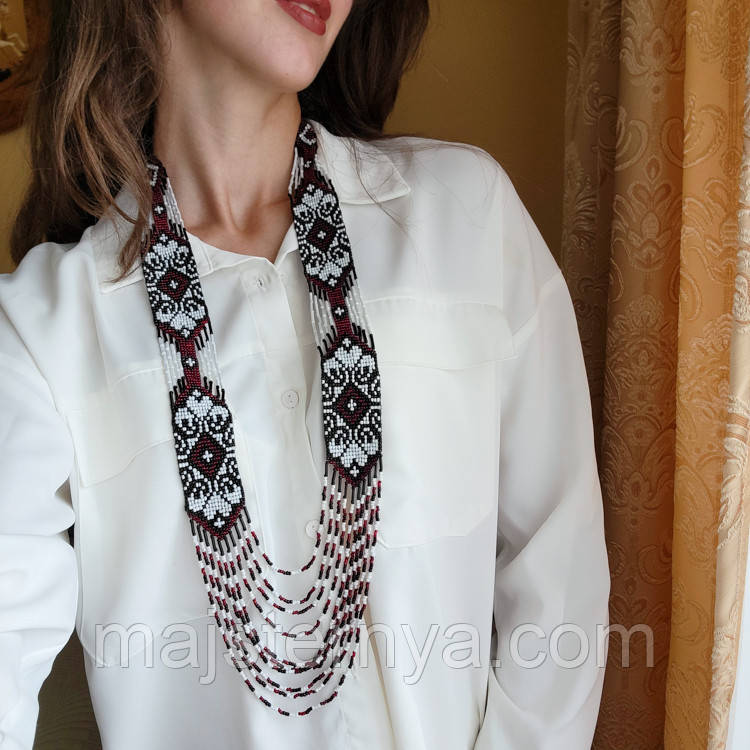 Гердан "Катерина" з бісеру червоного, чорного та білого кольорів