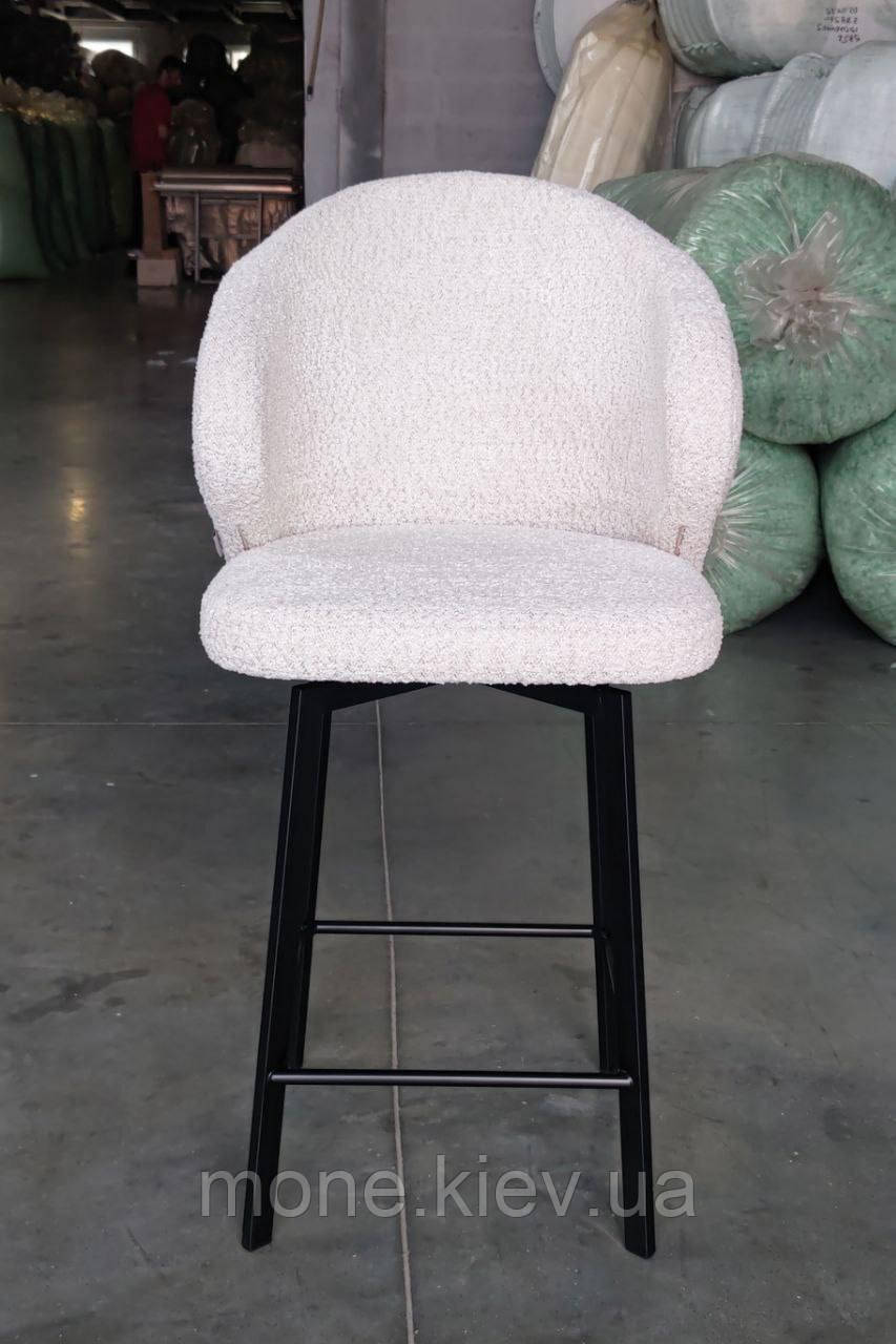 Барний стілець ONTARIO на металевій опорі