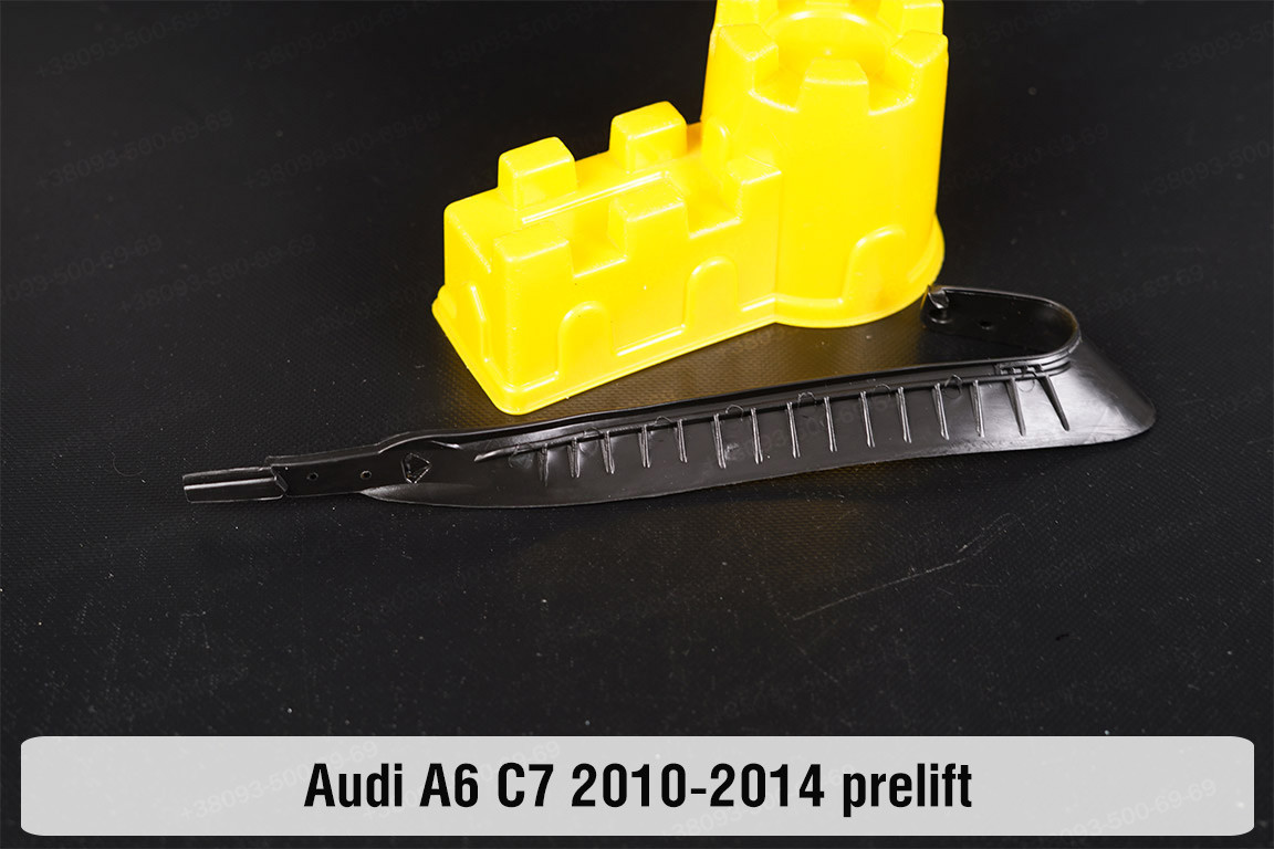 Ущільнювач фари Audi A6 C7 (2010-2014) дорест лівий, фото 1