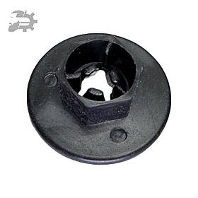 Пластикова гайка кріплення захисту кузова Soul 2 Kia 8414526000 8414734000 1327106007B