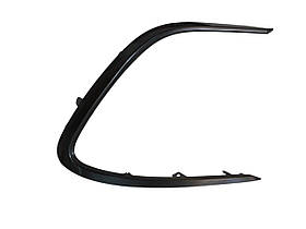 Молдинг переднього бампера правий Toyota Camry v70 2021-2024 LE/XLE 5271206120 графіт