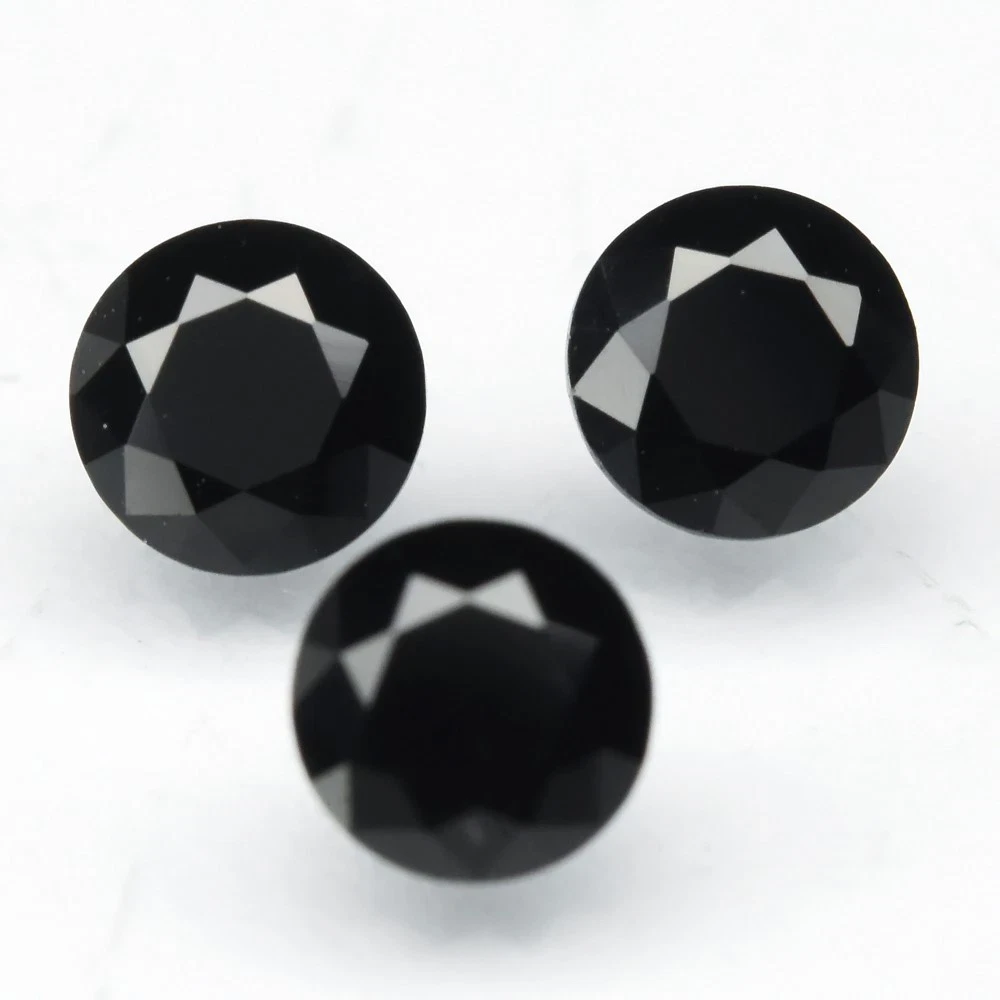 0.99 кт. Природний чорний шпінель 4 мм