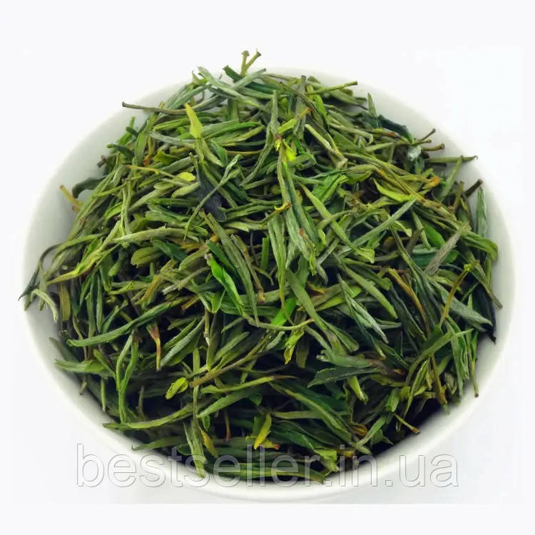 Зелений чай "Huangshan Maofeng Cha" із долини Жовтої Гори, що входить у десятку найвідоміших чаїв Китаю