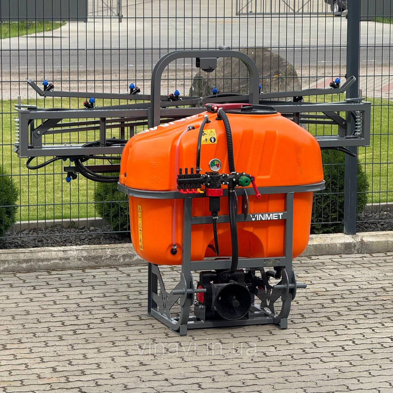 Обприскувач польовий навісний VINMET, фото 1