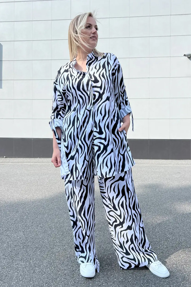 Жіночий костюм батал великих розмірів 48-60 літо штани і сорочка