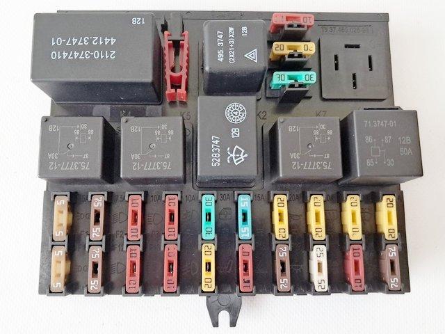 Блок запобіжників 2110 (Китай) 391.3722М, фото 1