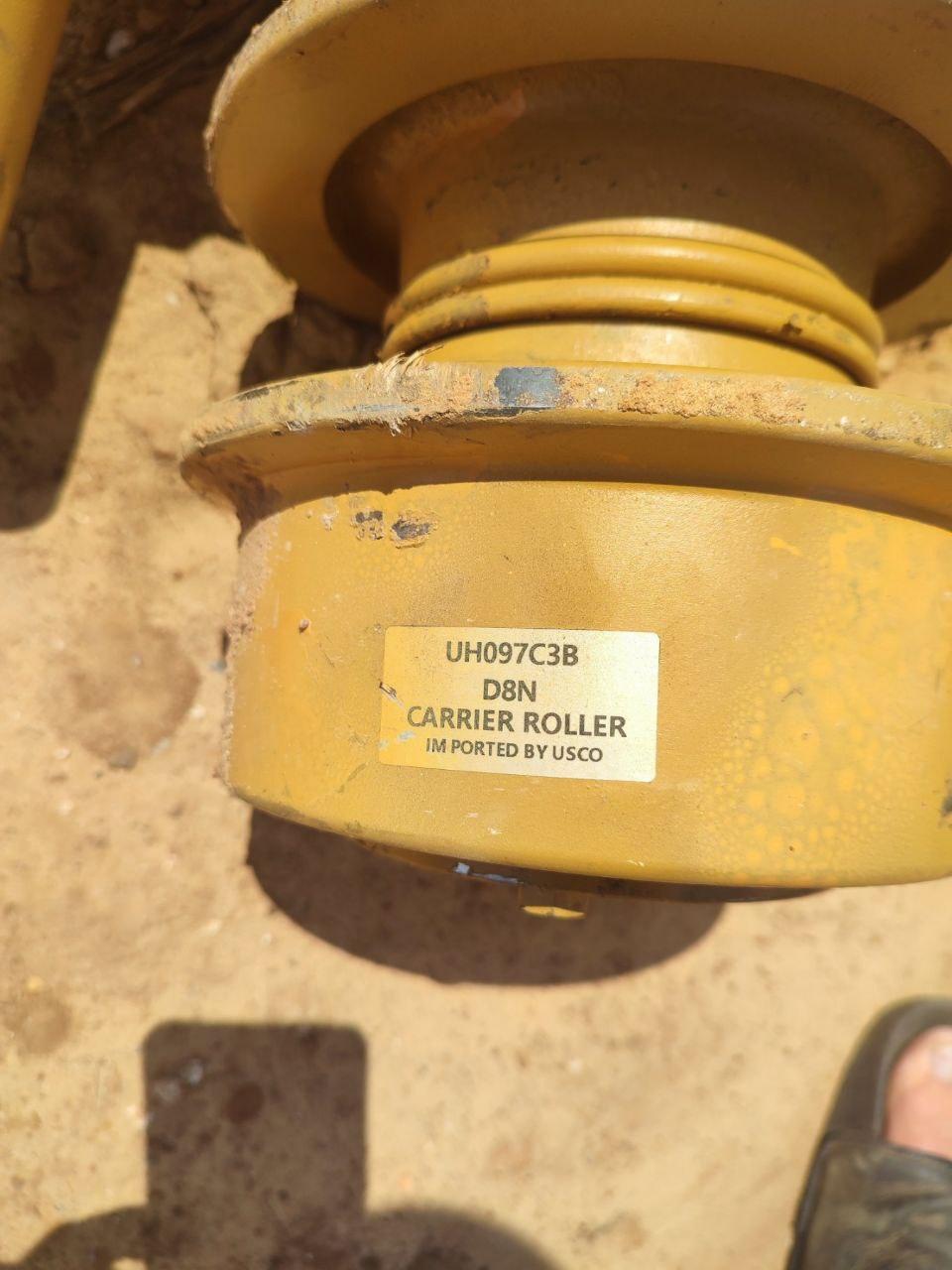 Роликова опора  UH097C3B ( САТ 8E0400 ) Ролик підтримуючий CATERPILLAR D8N-2D8R-2 , D350, DZ98, фото 1